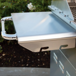 Bull Outlaw 30-Inch 4-Burner Propane Gas Grill - 26001 - Image 4