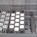 Turbo 26-Inch 3-Burner Built-In Natural Gas Grill - BTH2621BNG - Image 4