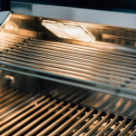 Summerset Sizzler Pro 40-in 5 Burner Built-In Propane Gas Grill w/ Rear Infrared Burner - SZRPRO40L - Image 8