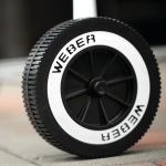 Weber Original Kettle 22-Inch Charcoal Grill - Black - 741001 - Image 8