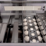 Summerset Sizzler Pro 32-in 4 Burner Built-In Natural Gas Grill w/ Rear Infrared Burner - SZRPRO32 - Image 13