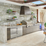 True ADA Height 24 Inch 5 Cu. Ft. Right Hinge Undercounter Outdoor Refrigerator - Stainless Steel - TURADA-24-RS-A~S - Image 2