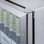 Summit Commercial 24-Inch 5.0 Cu. Ft. Outdoor Rated Built-In / Freestanding Beverage Center - SCR611GLOS - Image 4