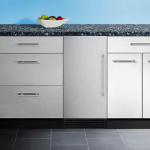 Summit 50 Lb. 15-Inch ADA Compliant Commercial Rated Ice Maker - Stainless Steel / Black Cabinet - BIM44GADA - Image 4