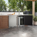 Zephyr Presrv 24 Inch Outdoor Kegerator & Beverage Cooler Single Tap w/ Line Cleaning Kit - PRKB24C01AS-OD