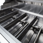 Blaze LBM 32-Inch 4-Burner Built-In Propane Gas Grill - BLZ-4LBM-LP - Image 8